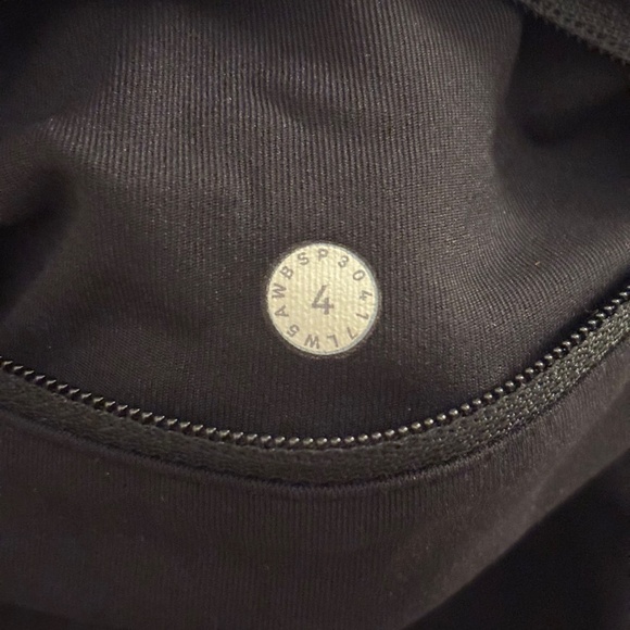 Lululemon Speed Up Tights Black 28" Size 4 - Picture 6 of 9